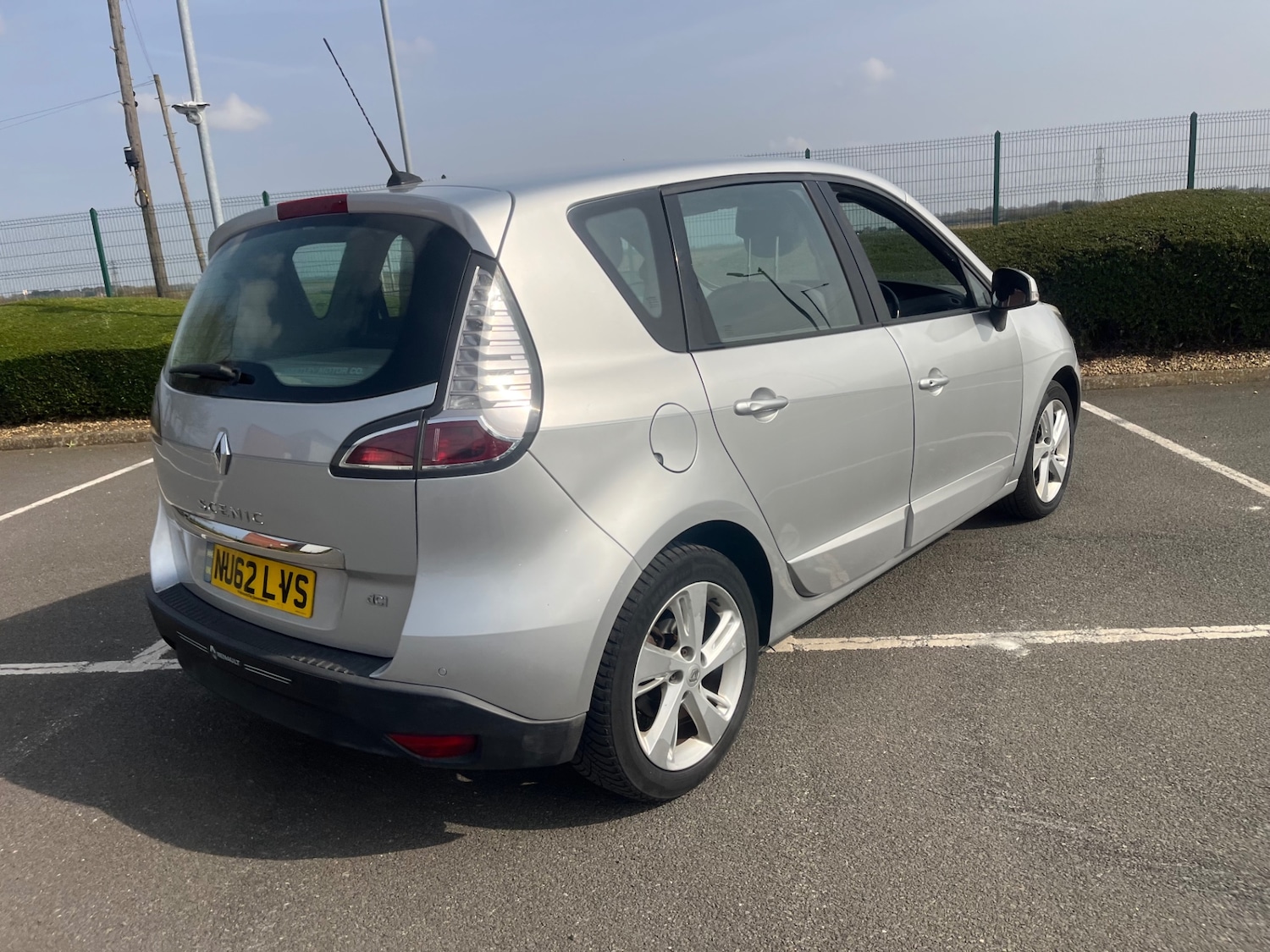 Used Renault Scenic 2012 for sale - 77988484: Photo 10