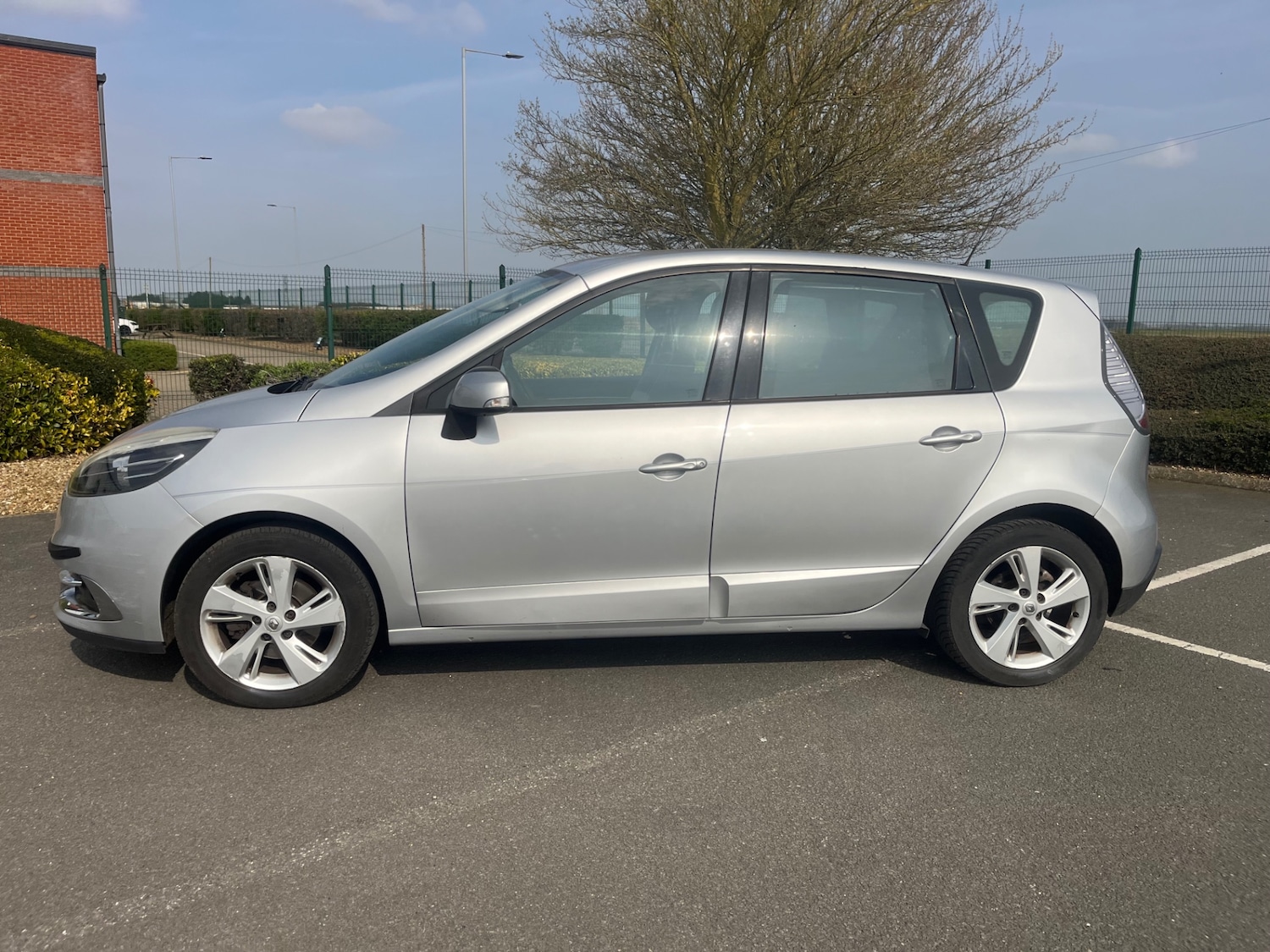 Used Renault Scenic 2012 for sale - 77988484: Photo 14