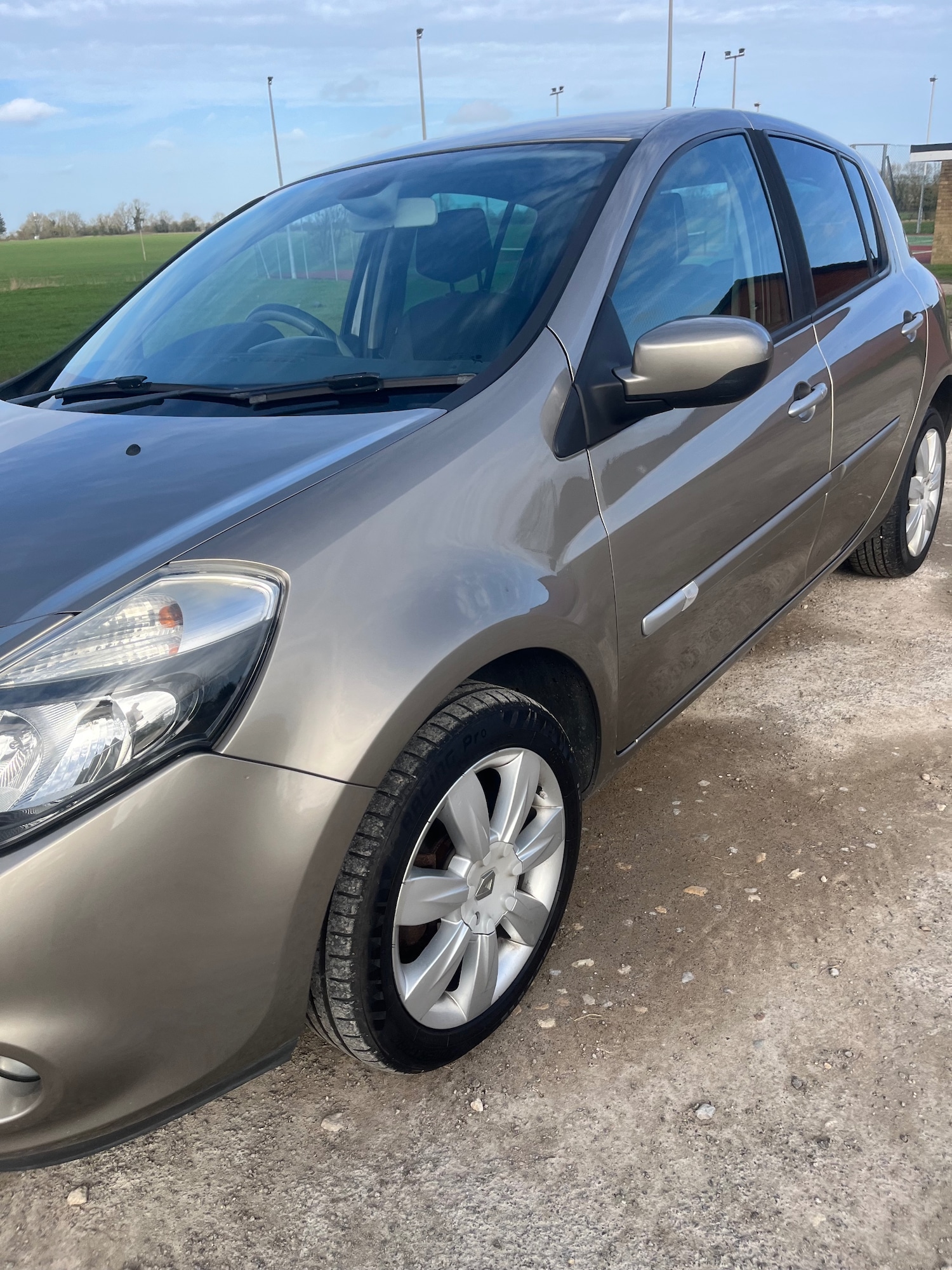Used Renault Clio 2009 for sale - 77719444: Photo 30