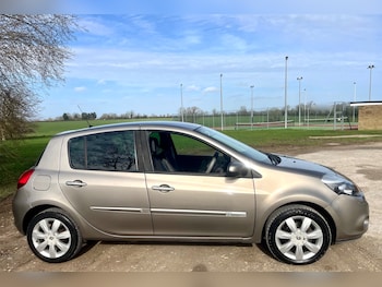 Used Renault Clio 2009 for sale - 77719444: Photo