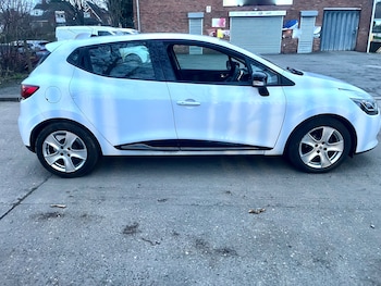 Used Renault Clio 2014 for sale - 77847963: Photo