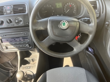 Used Skoda Fabia 2010 for sale - 79519895: Photo