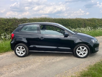 Used Volkswagen Polo 2012 for sale - 78531868: Photo