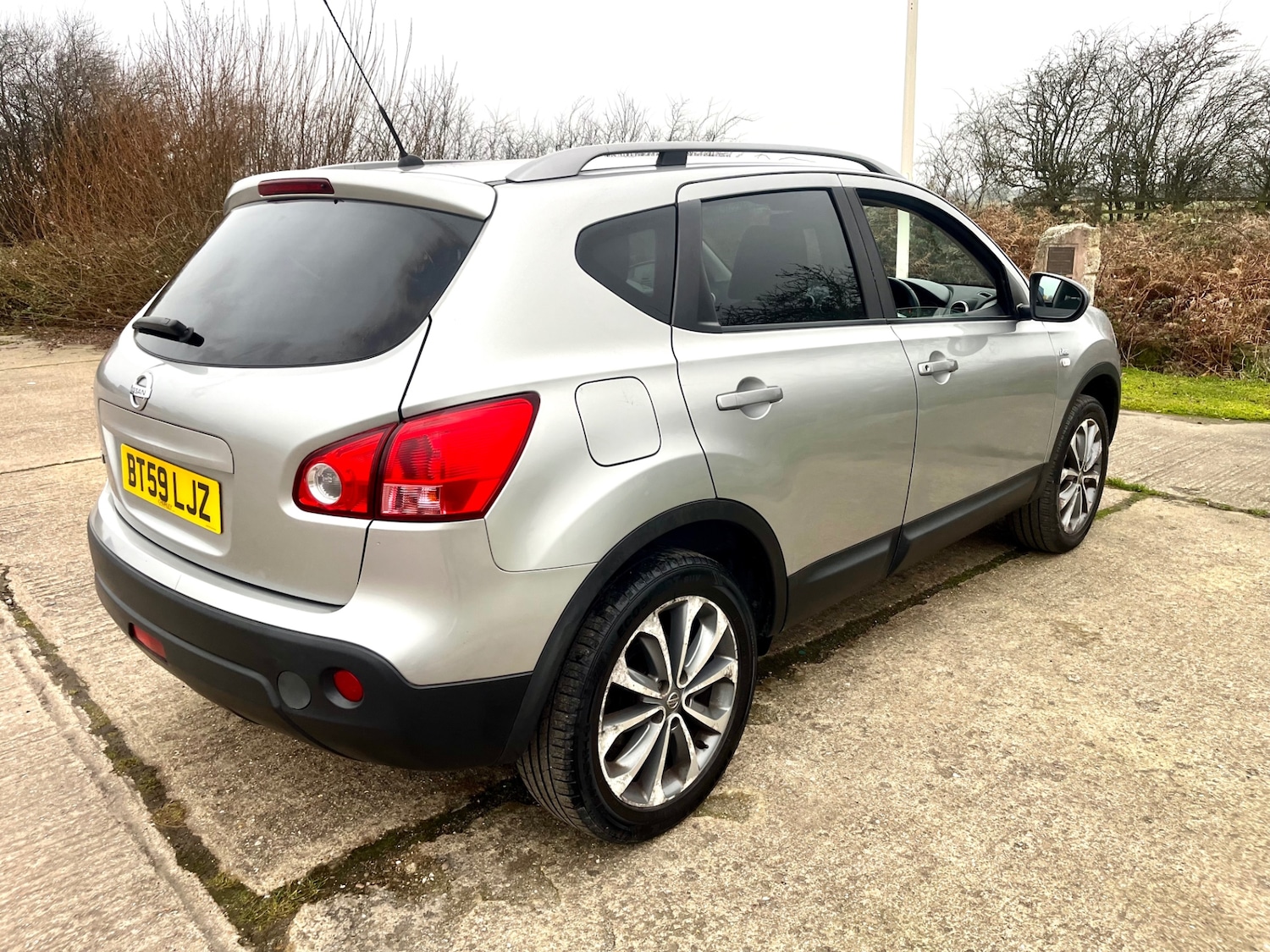 Used Nissan Qashqai 2010 for sale - 77423073: Photo 11