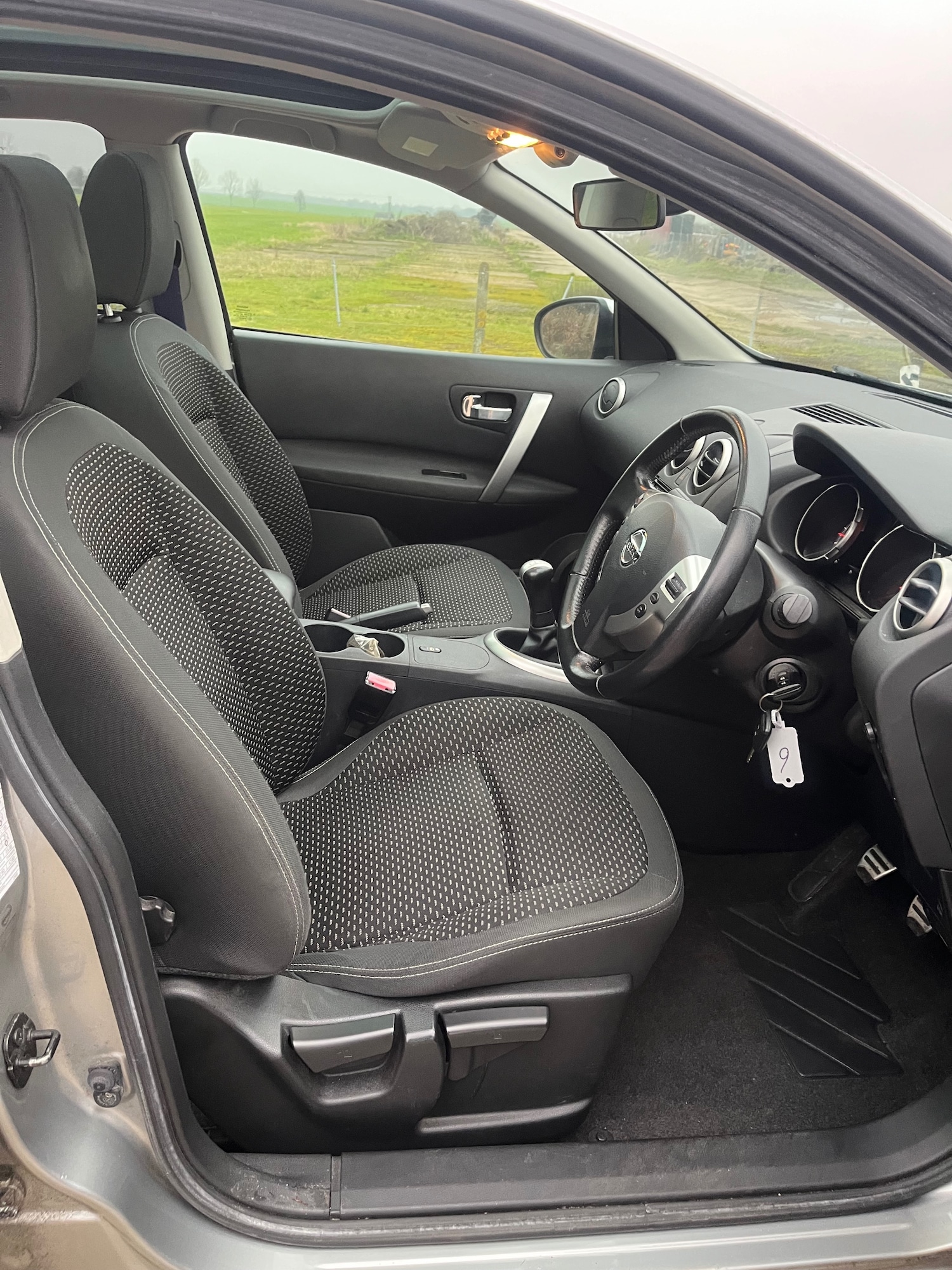 Used Nissan Qashqai 2010 for sale - 77423073: Photo 6