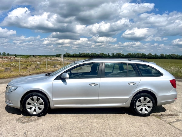 Used Skoda Superb 2012 for sale - 74770803: Photo 12
