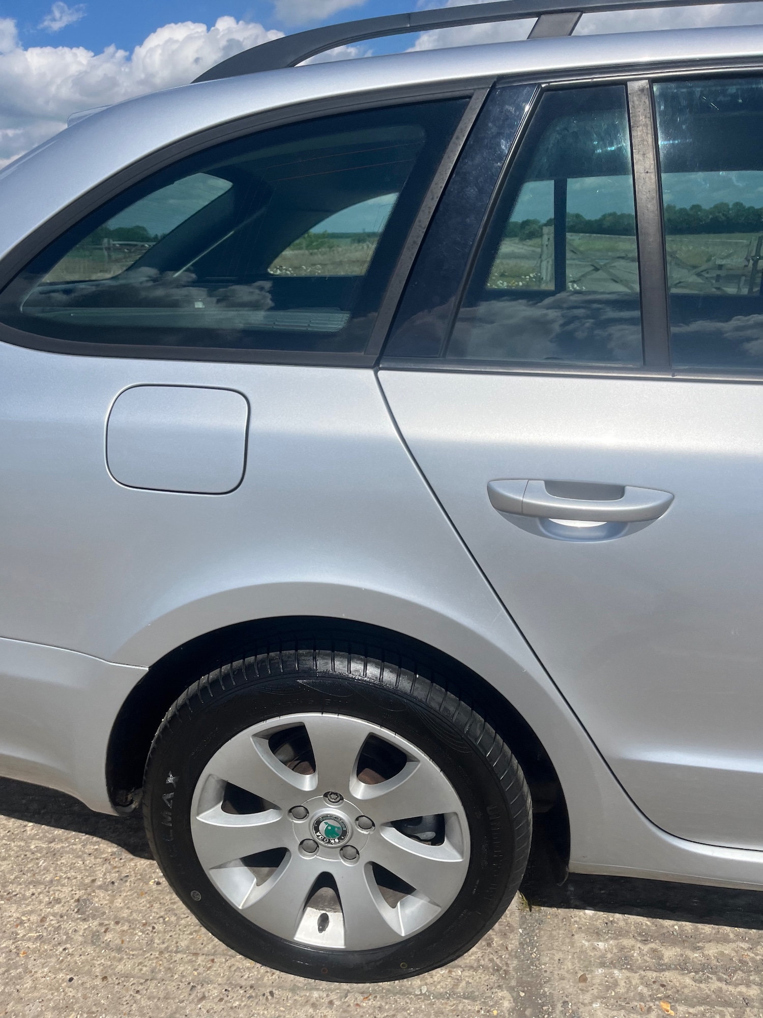 Vehicle 28