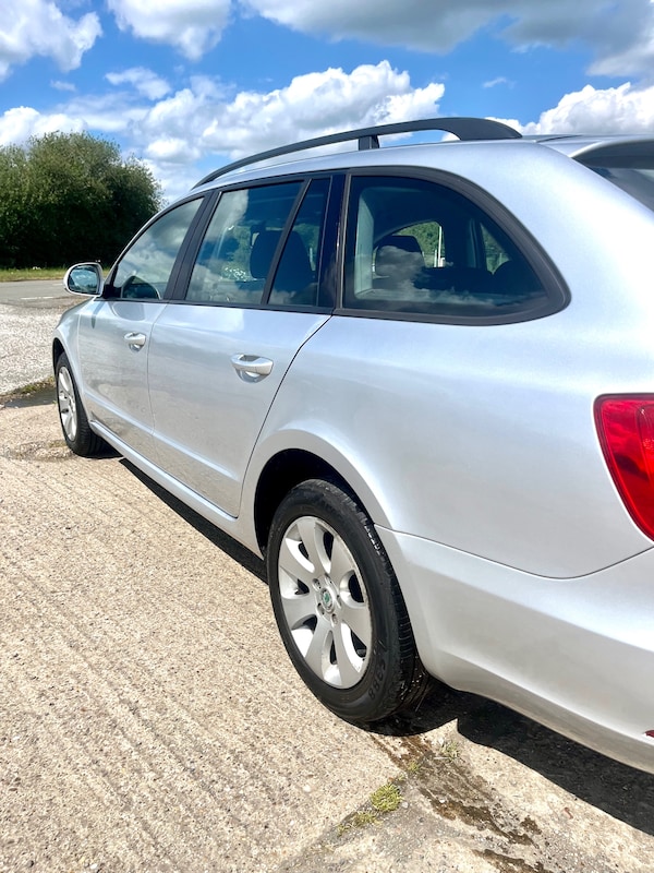 Used Skoda Superb 2012 for sale - 74770803: Photo 31