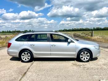 Used Skoda Superb 2012 for sale - 74770803: Photo