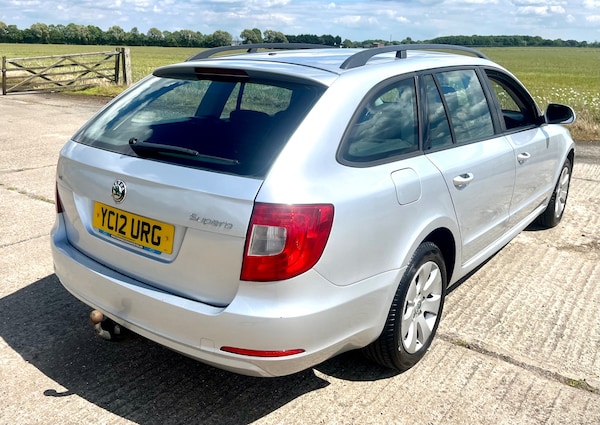 Used Skoda Superb 2012 for sale - 74770803: Photo 8