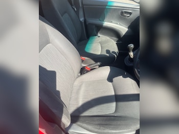 Used Hyundai i10 2013 for sale - 79519998: Photo