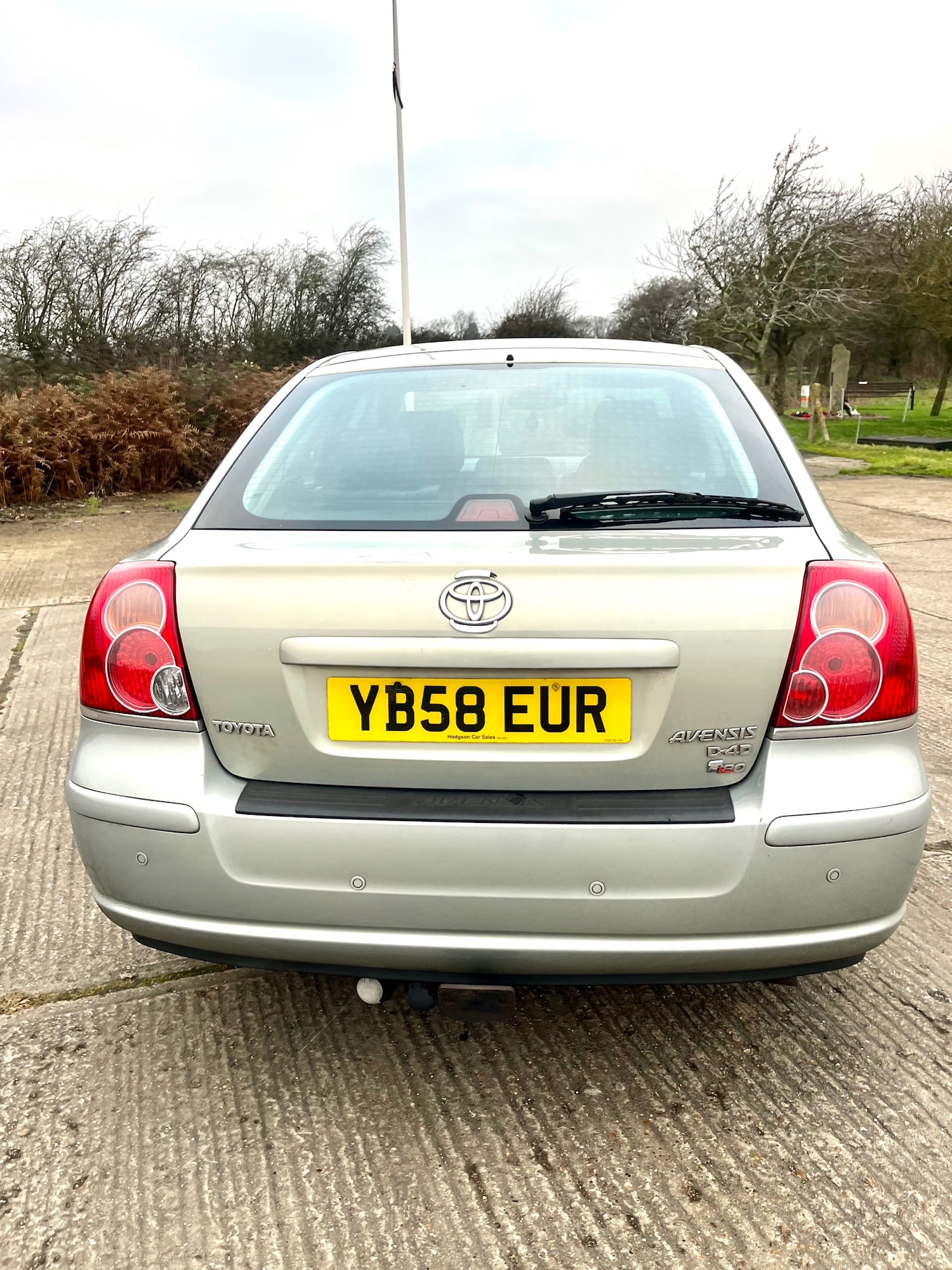 Used Toyota Avensis 2009 for sale - 77367233: Photo 12