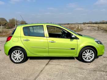 Used Renault Clio 2009 for sale - 74108196: Photo