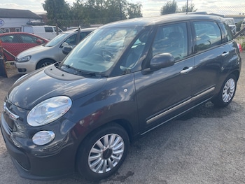 Used Fiat 500L 2015 for sale - 79460691: Photo