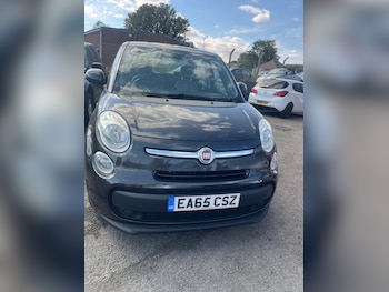 Used Fiat 500L 2015 for sale - 79460691: Photo