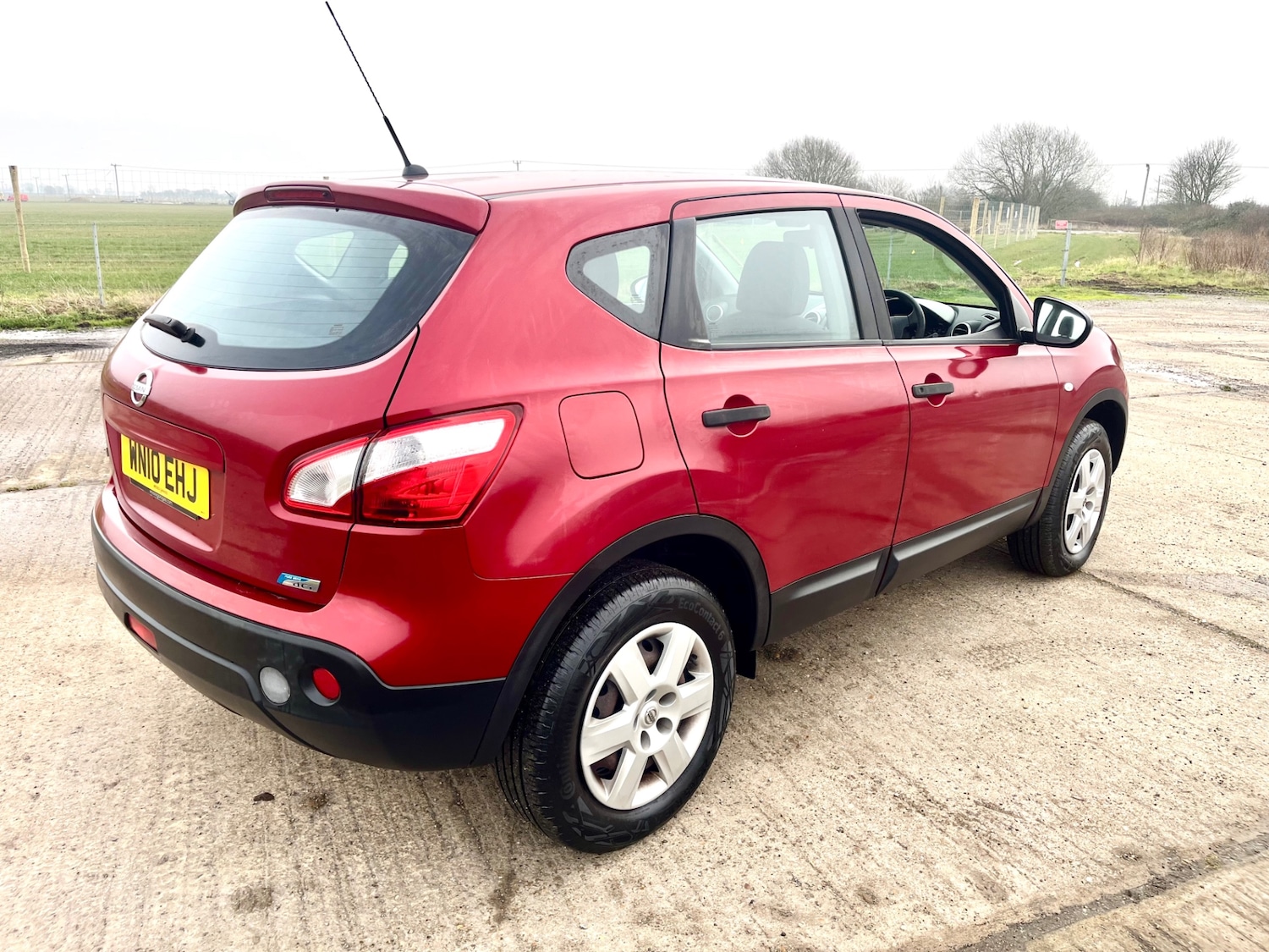 Used Nissan Qashqai 2010 for sale - 77129181: Photo 11