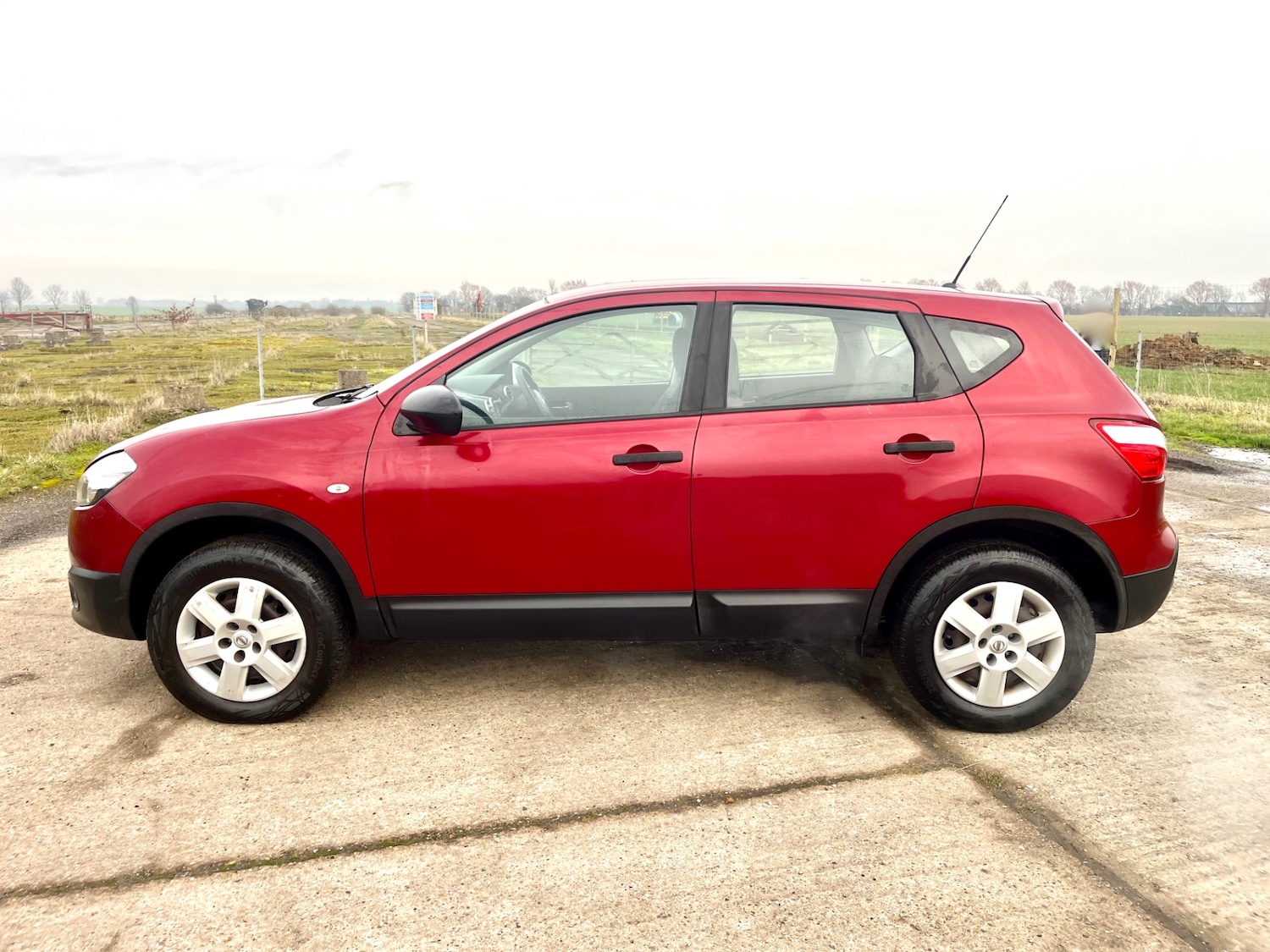 Used Nissan Qashqai 2010 for sale - 77129181: Photo 16