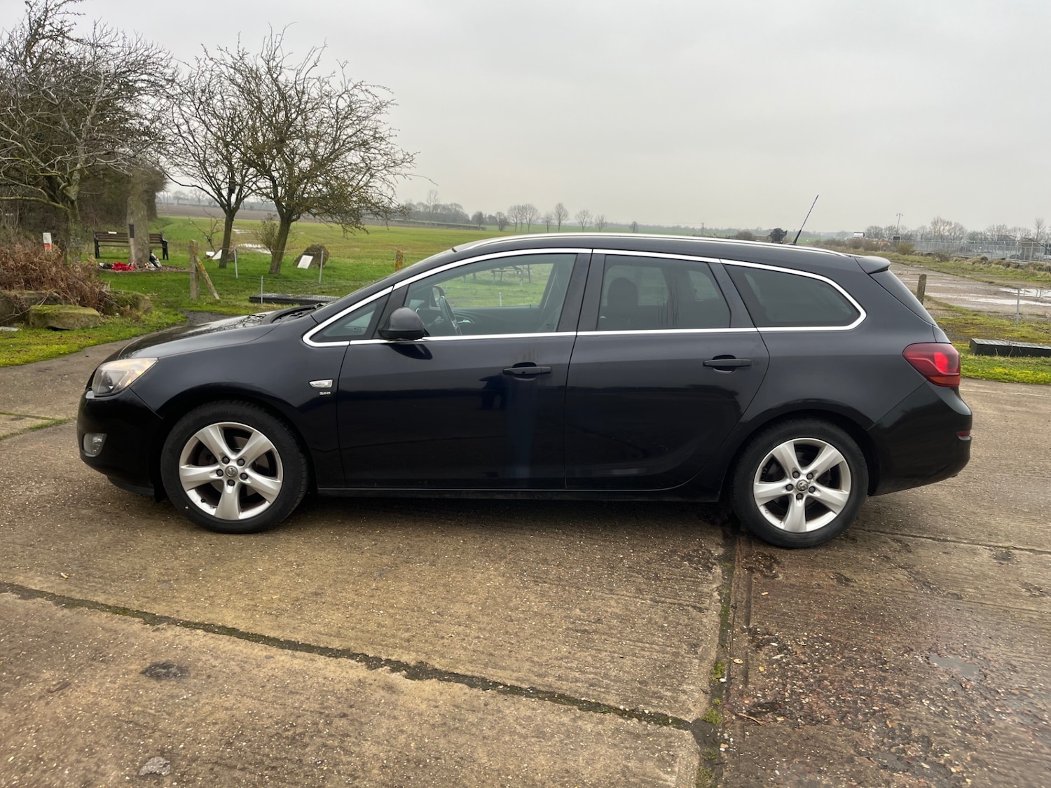 Used Vauxhall Astra 2011 for sale - 77326509: Photo 11