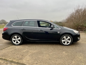 Used Vauxhall Astra 2011 for sale - 77326509: Photo