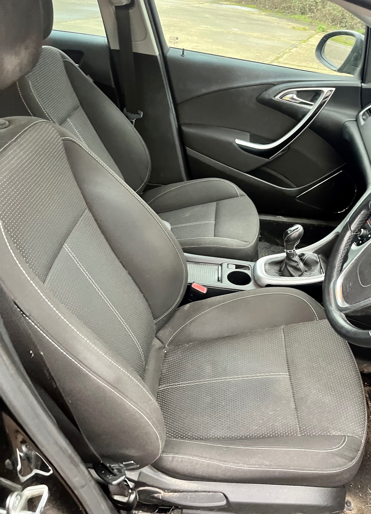 Used Vauxhall Astra 2011 for sale - 77326509: Photo 6