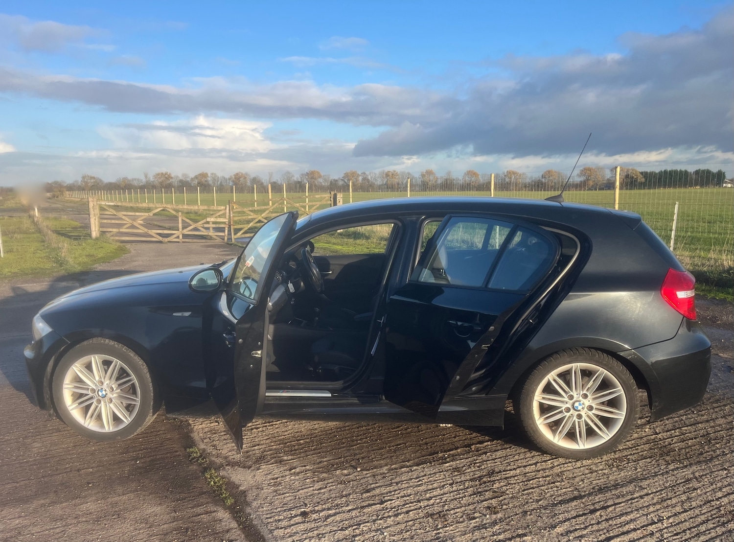 Used BMW 1 Series 2009 for sale - 76697021: Photo 18