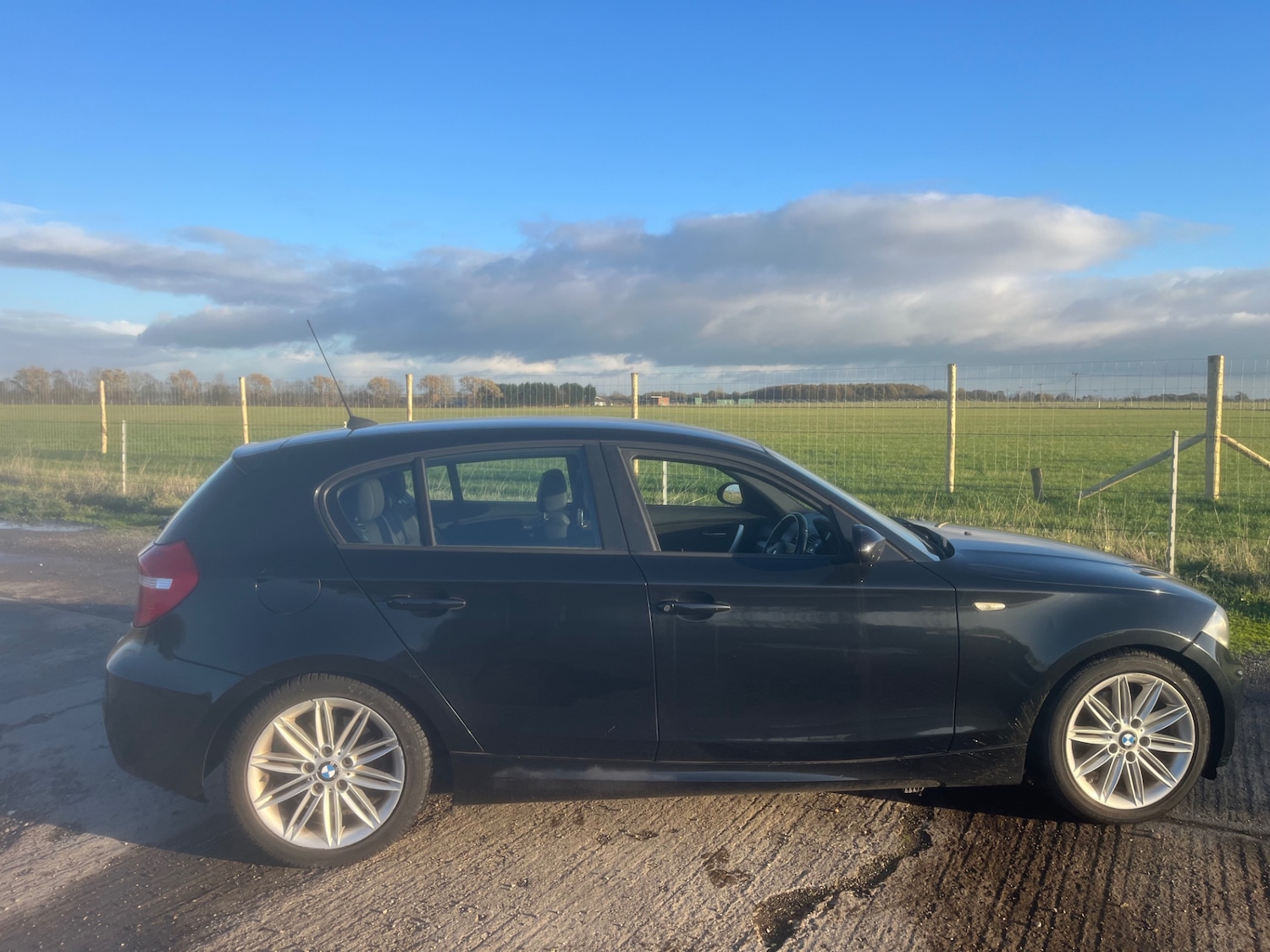 Used BMW 1 Series 2009 for sale - 76697021: Photo 4