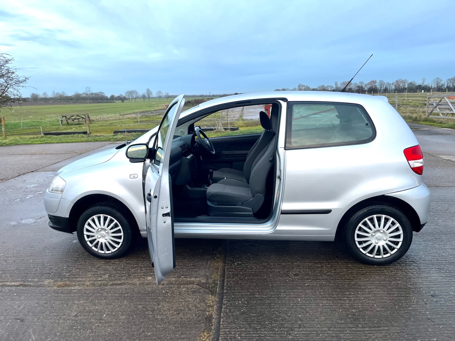 Used Volkswagen Fox 2010 for sale - 77186601: Photo 17