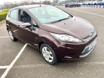 Used Ford Fiesta 2010 for sale - 77691653: Photo