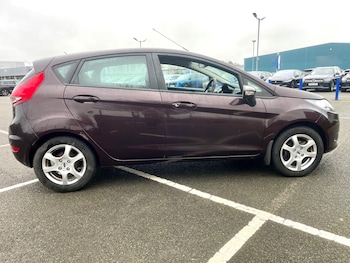 Used Ford Fiesta 2010 for sale - 77691653: Photo
