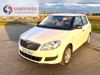 Used Skoda Fabia 2012 for sale - 77261982: Photo