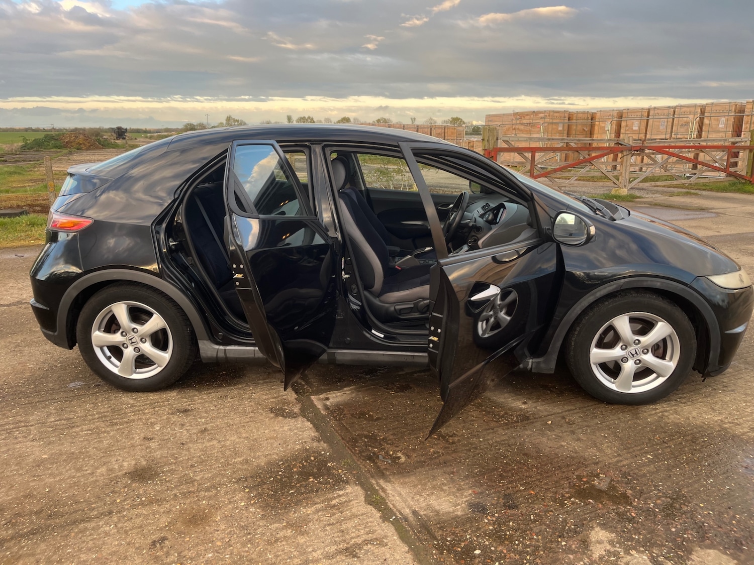 Used Honda Civic 2008 for sale - 78183179: Photo 5