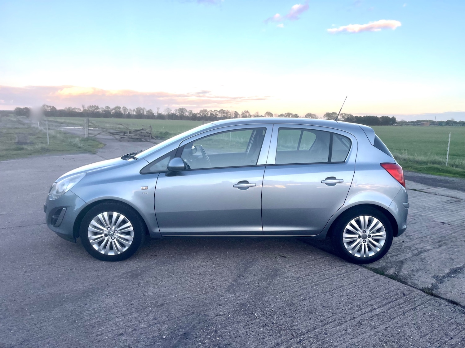 Used Vauxhall Corsa 2012 for sale - 76387419: Photo 14