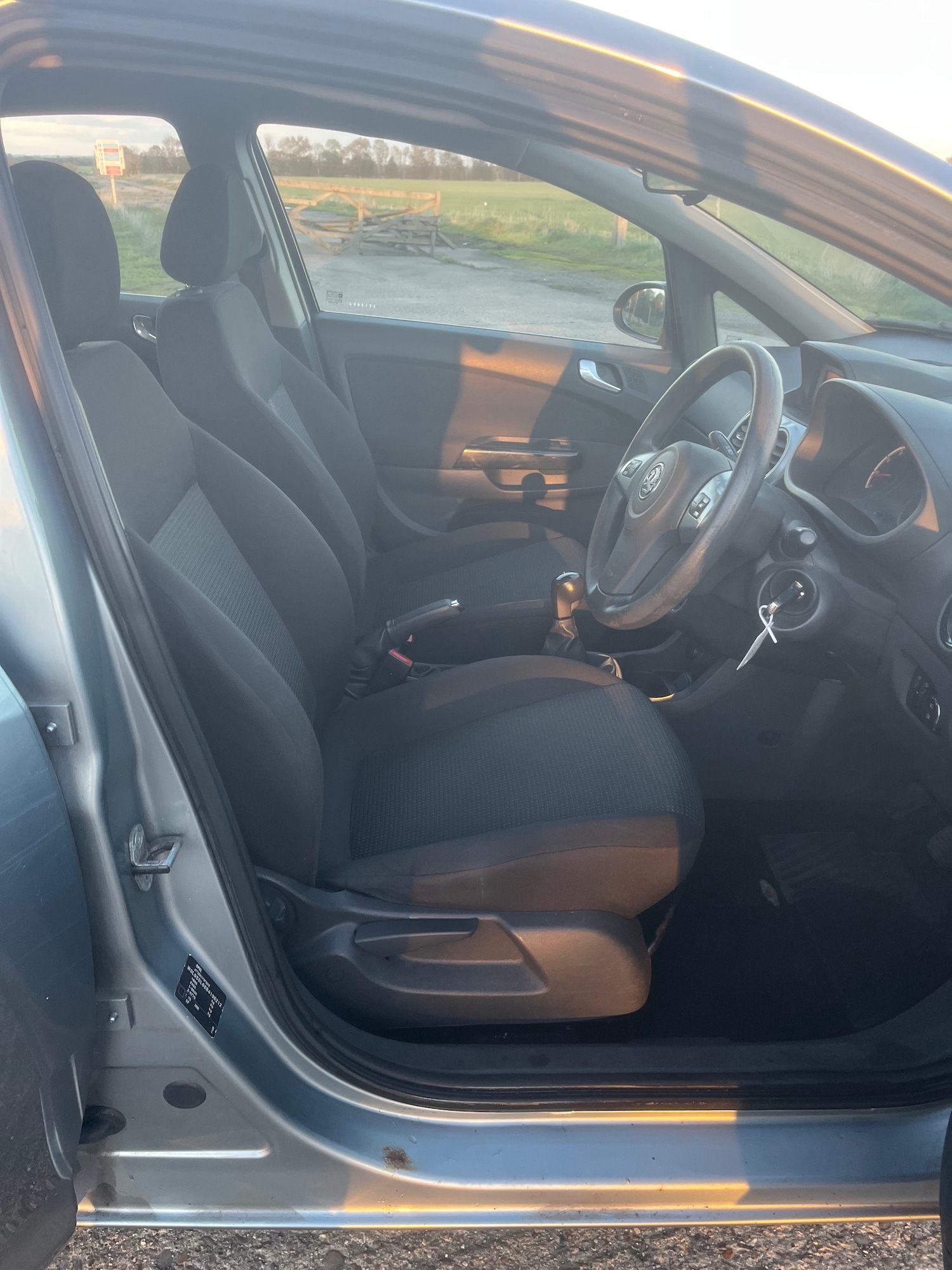 Used Vauxhall Corsa 2012 for sale - 76387419: Photo 6