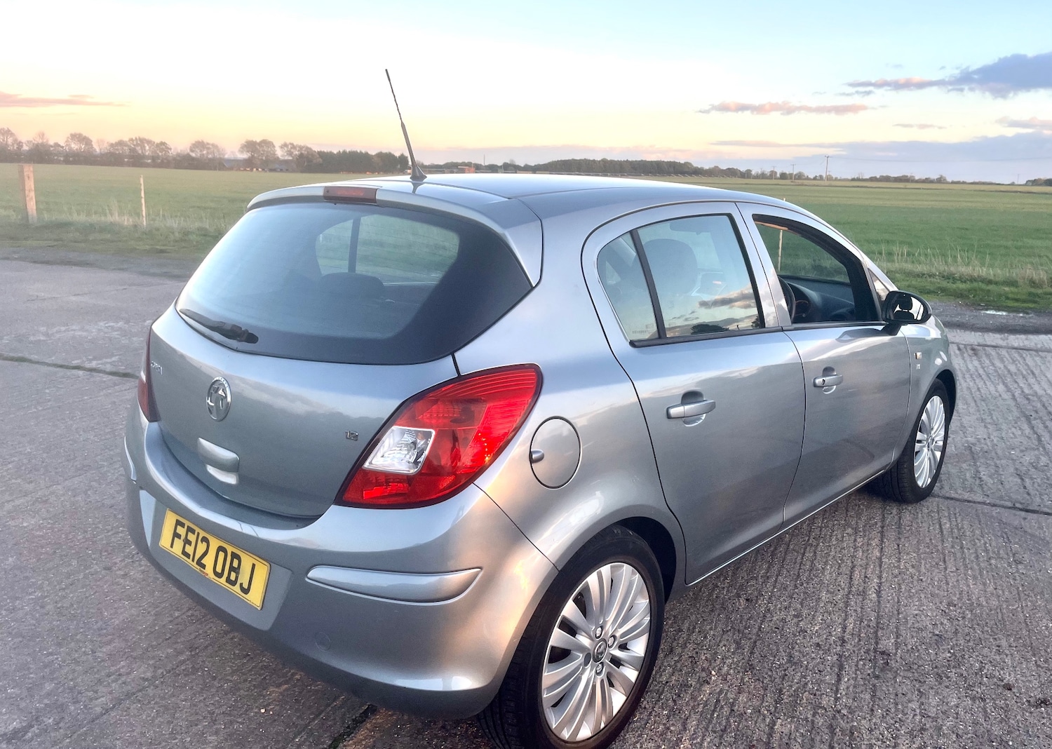 Used Vauxhall Corsa 2012 for sale - 76387419: Photo 8
