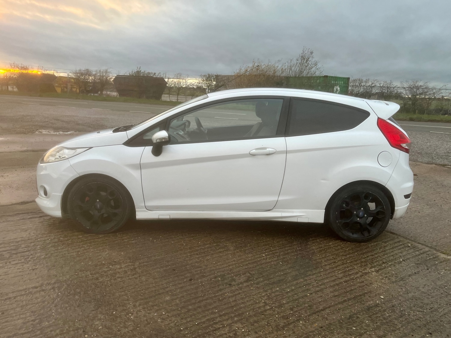 Used Ford Fiesta 2011 for sale - 76722401: Photo 13