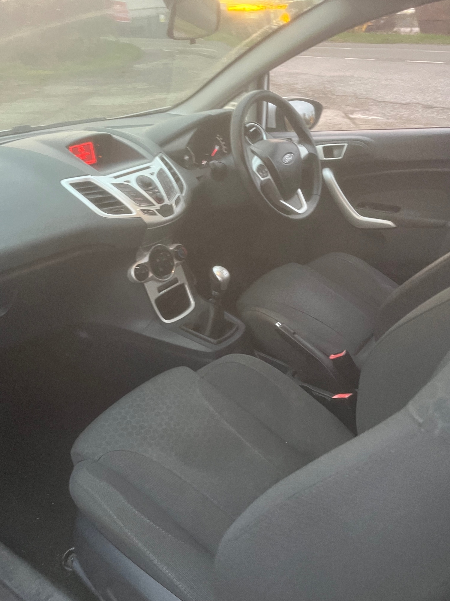 Used Ford Fiesta 2011 for sale - 76722401: Photo 17