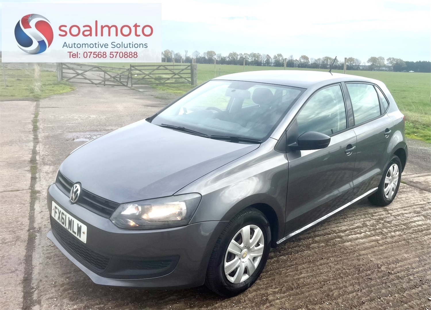 Used Volkswagen Polo 2011 for sale - 76387027: Photo 1