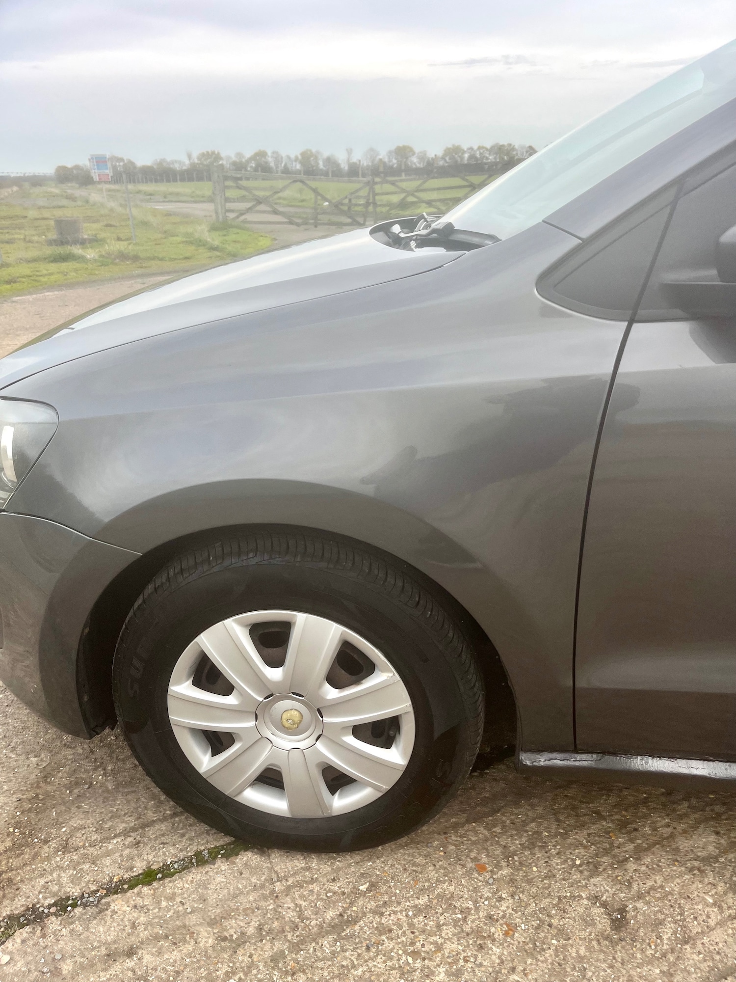 Used Volkswagen Polo 2011 for sale - 76387027: Photo 28