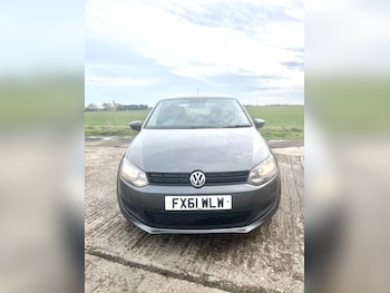 Used Volkswagen Polo 2011 for sale - 76387027: Photo