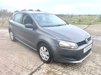 Used Volkswagen Polo 2011 for sale - 76387027: Photo