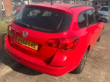 Used Vauxhall Astra 2012 for sale - 78727350: Photo