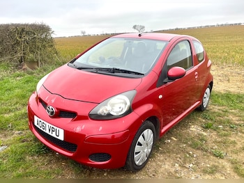 Used Toyota AYGO 2011 for sale - 77977323: Photo