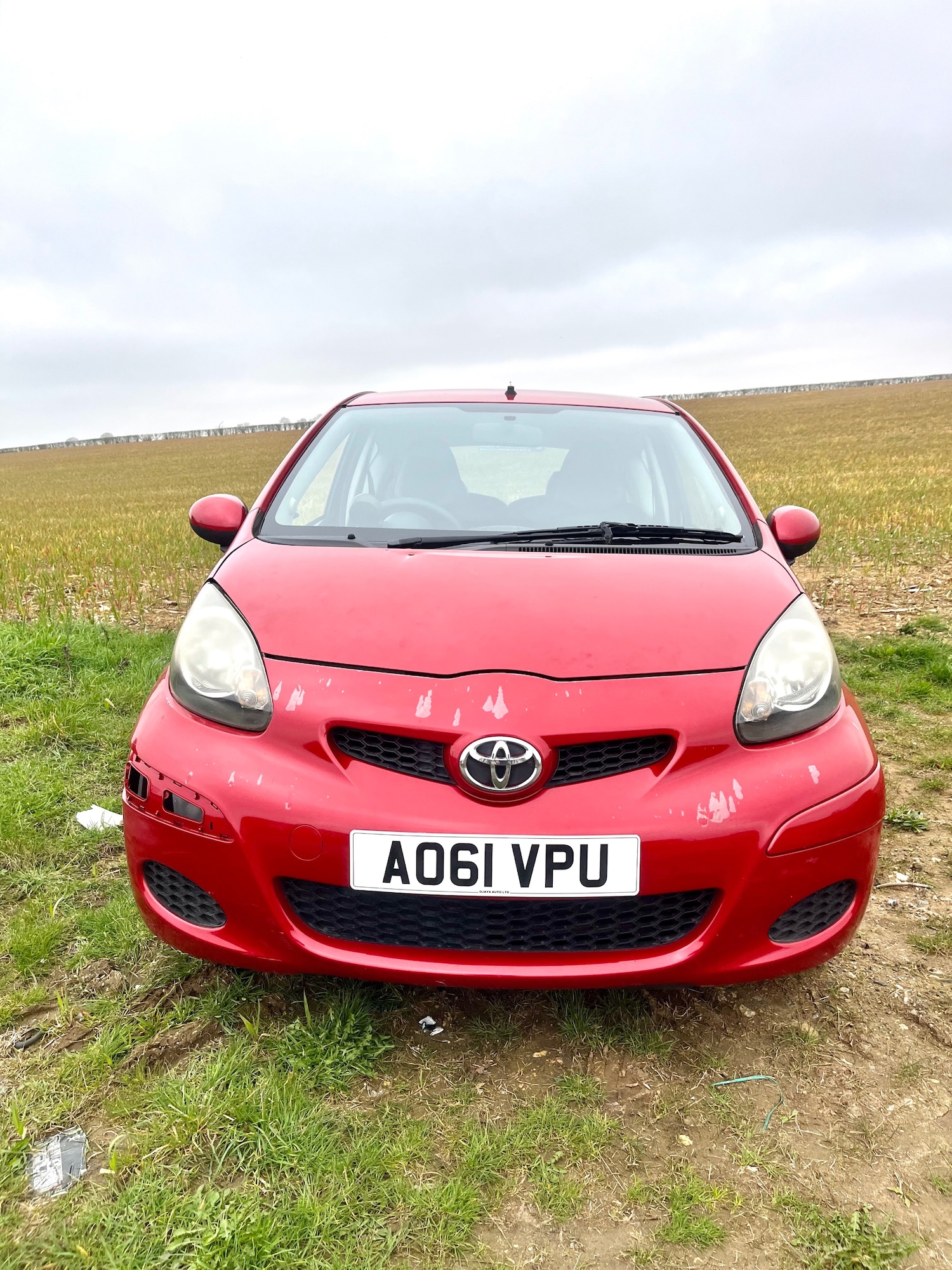 Used Toyota AYGO 2011 for sale - 77977323: Photo 2