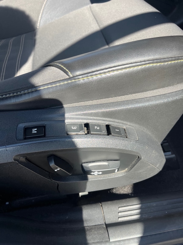 Used Volvo V50 2009 for sale - 75121578: Photo 23