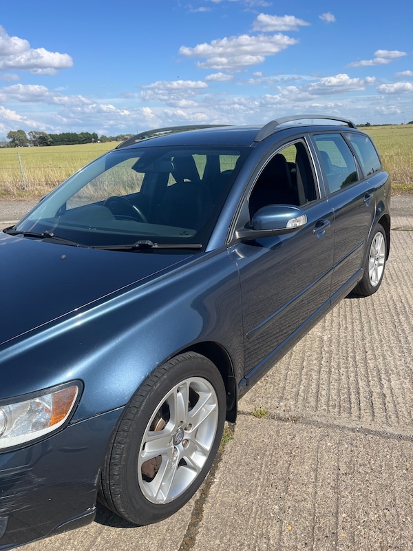 Used Volvo V50 2009 for sale - 75121578: Photo 39