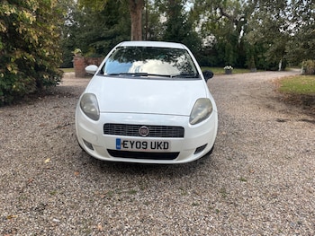 Used Fiat Grande Punto 2009 for sale - 75921815: Photo