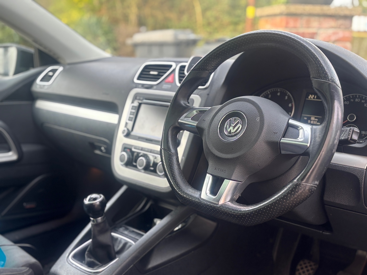 Used Volkswagen Scirocco 2010 for sale - 77774238: Photo 7