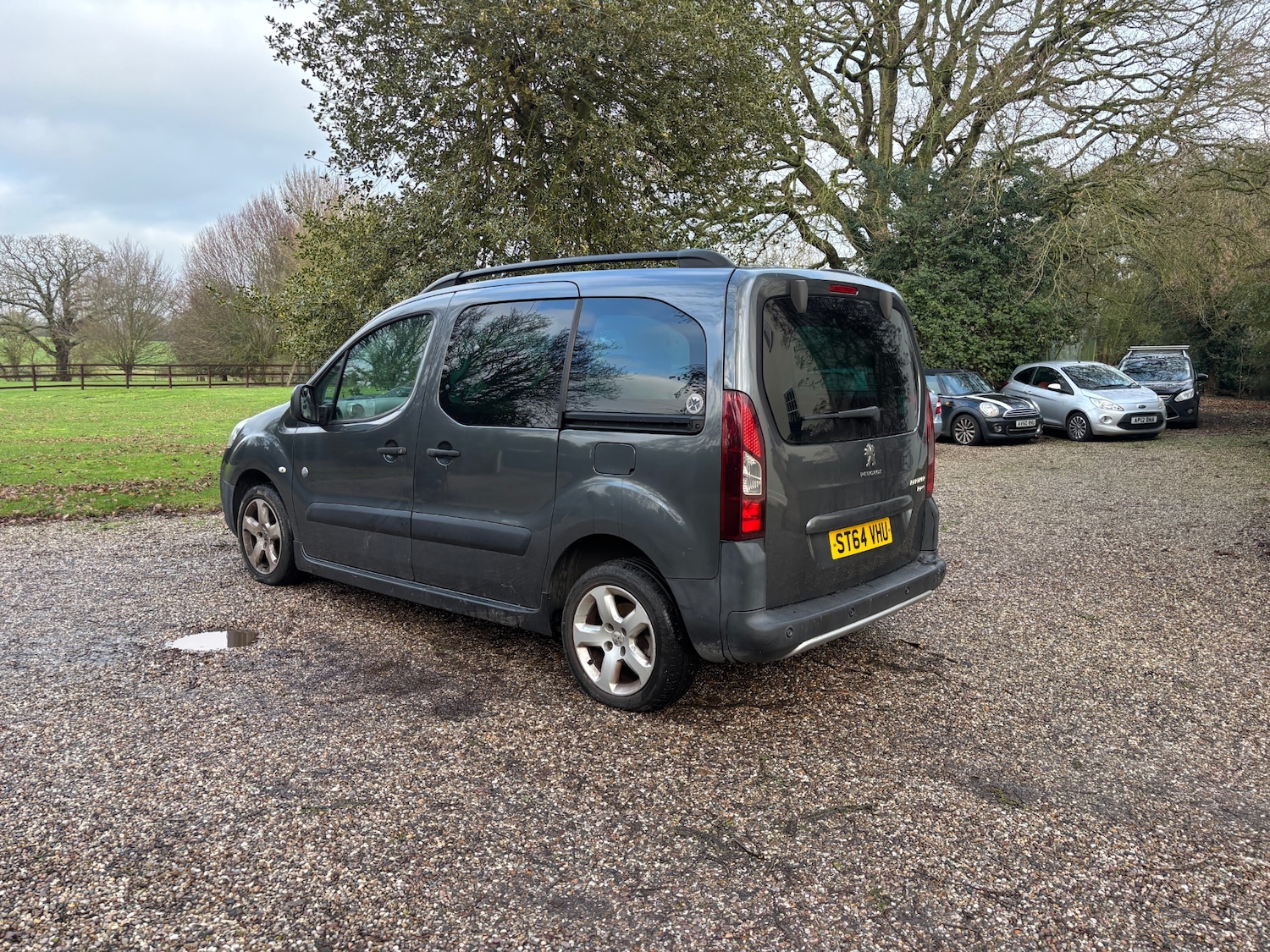 Used Peugeot Partner Tepee 2014 for sale - 77298470: Photo 3