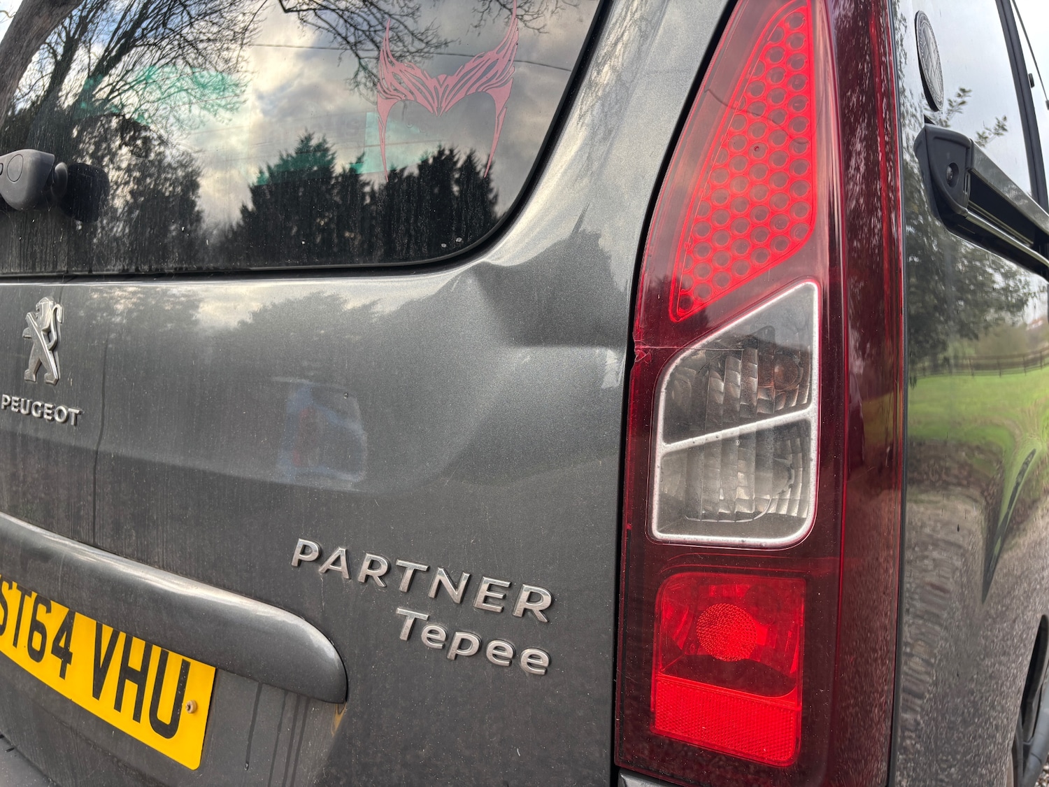 Used Peugeot Partner Tepee 2014 for sale - 77298470: Photo 4