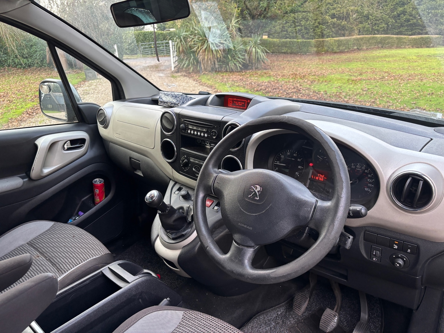 Used Peugeot Partner Tepee 2014 for sale - 77298470: Photo 8